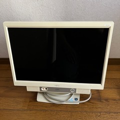 商談中。 富士通 PC FMVEKA30Z