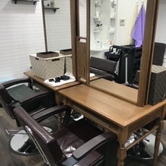 【美品】両面ドレッサー　美容室【配送可能】の画像