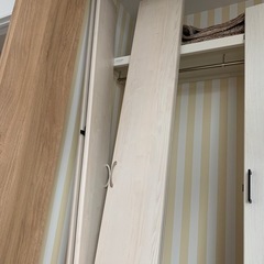 LIXIL 建具　クローゼット