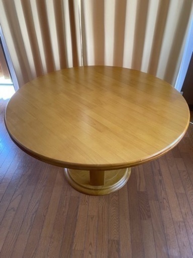 木製円卓ダイニングテーブル