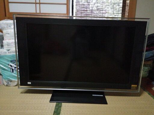 42インチと小さいテレビ売ります。