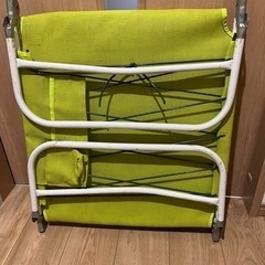 ボンボンベッド