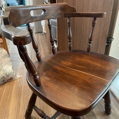 あげます　木製の椅子の画像