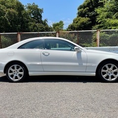 平成15年 ﻿メルセデスベンツ CLK320 ホワイト 走行4.7万キロ 一時抹消の画像