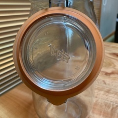 あげます　保存瓶　2Lの画像