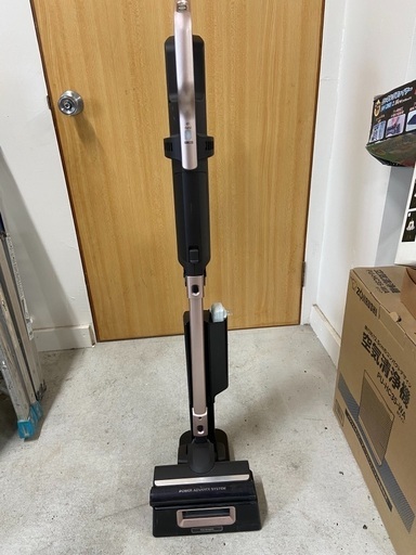 早い者勝ち アイリスオーヤマ極細スティッククリーナー掃除機〔スタンド付き〕