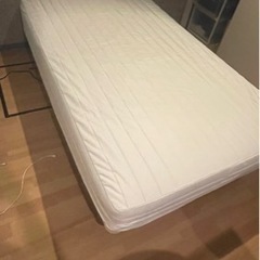 7月10日午前中迄　無印良品　セミダブルベッドの画像