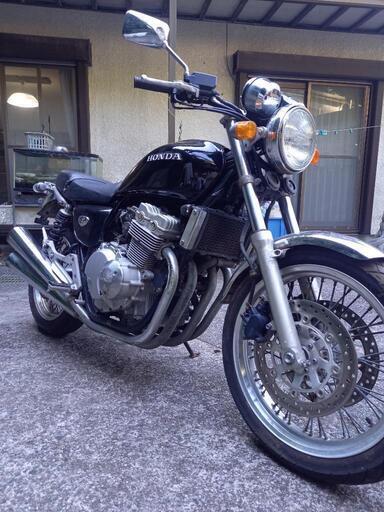 CB400FOUR 復刻版　NC36　実働ベース車