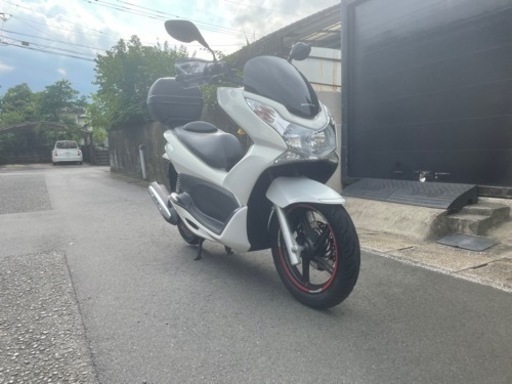 【お話中です】PCX125 JF28 パールホワイト　純正オプション多数搭載車両　自賠責保険付き