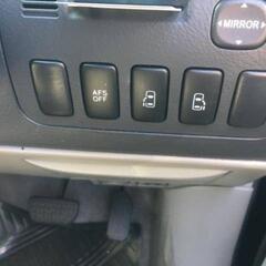 トヨタアルファード10系の画像