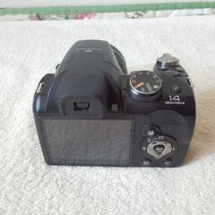 ❤️値下げ★動作品★超望遠720mm★200倍ズーム❤️FinePix★S4500●黒色の画像