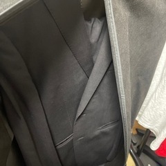 スーツカンパニーの黒いスーツ　中古