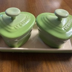 【美品】ル・クルーゼココットミニ２つセット