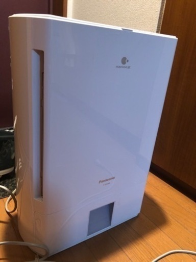パナソニック　衣類除湿乾燥機　ナノイーX搭載