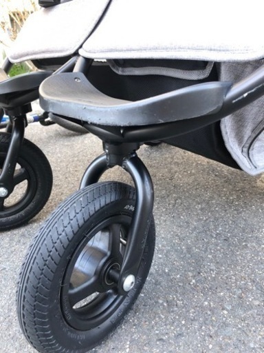 双子ベビーカー　エアバギーココダブル　フロムバース