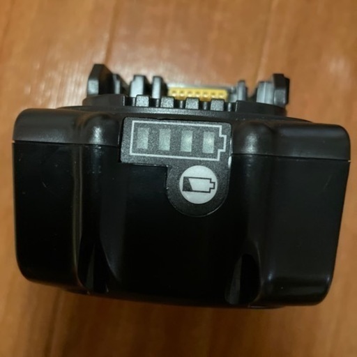 18Ｖ6.0Ａhバッテリー4個セット(内3個未使用)
