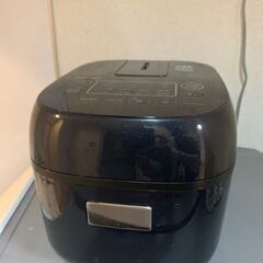 TOSHIBA RC-5MFM 炊飯器の画像