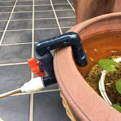 【水槽給水ノズル】飼育容器への給水速度アップ しっかり掛けられるので安定しますの画像