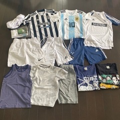 水色のadidas8000円超え　男の子110〜130cm 1人...