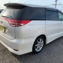 誰でも分割OK  審査なし　最上級グレードエスティマ　平成19年式　車検5年3月　走行14万キロ　ナビ　テレビ　DVDの画像