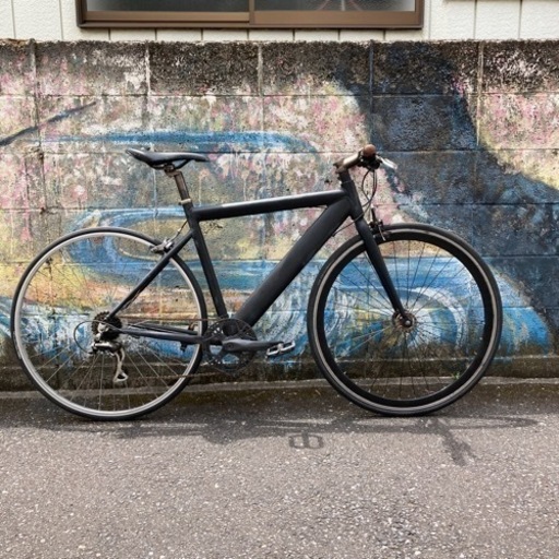 ちょいとカスタマイズ❗️クロスバイク　整備済み。