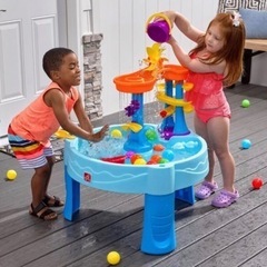 未使用展示品 ★ コストコ STEP2 ラッシング ラピッズ ウォーターテーブル 2022年 新作 水遊び ステップ2 Rushing Rapids Water Tableの画像