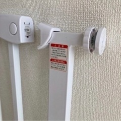 ＊お値下 ベビーゲート　カトージスリムM ホワイトの画像
