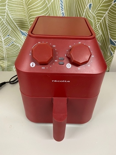 【美品】レコルトエアーオーブンｺﾝﾊﾟｸﾄｻｲｽﾞで様々な料理に対応