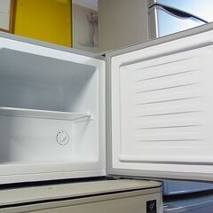 IRIS アイリスオーヤマ 1ドア冷凍庫 32L 前開き式冷凍庫 PF-A32FD-S 2020年