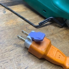 マキタ 160mm芝生バリカン MUM162の画像