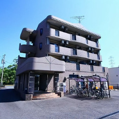 アムール・ＳＫＲ🏡敷金礼金ゼロ、オートロック、フローリング、バス...