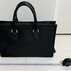 【ほぼ新品】【ビジネスバッグ】カラー：黒　作りしっかりの画像