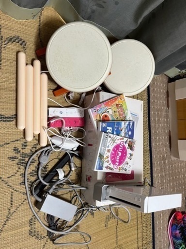Wii 本体と 太鼓の達人太鼓セット
