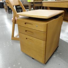 カリモク　学習デスク　 4点セット　モノ市場半田店 131の画像