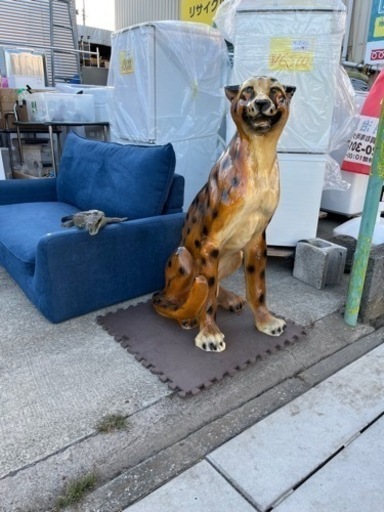 玄関前のインパクトに!! チーター!! 猛獣置物