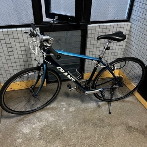 最終価格　ジャイアント　GIANT ESCAPE R3