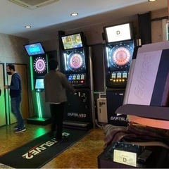お試し日払いあり☆ビリヤード・ダーツ楽しみながらお仕事☆アルバイト募集の画像