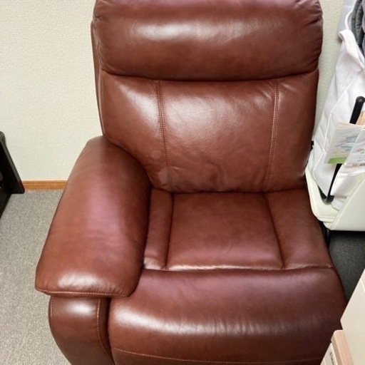 電動リクライニングチェア　レザー　ブラウン