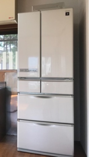 シャーププラズマクラスター　冷蔵庫　目安4人家族