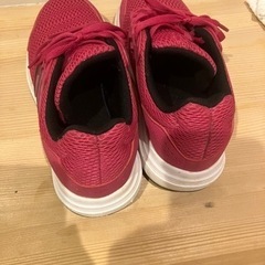 adidasシューズ（交渉中の画像
