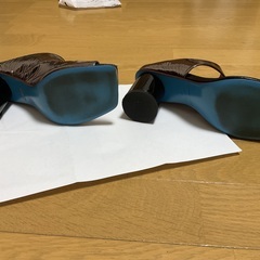 MANA サンダルの画像