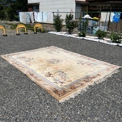 100％シルク絨毯の画像