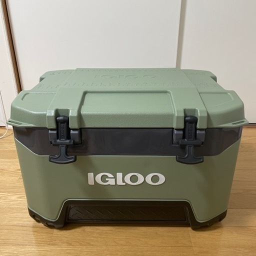 ほぼ新品 IGLOO BMX52 49L 大型クーラーボックス