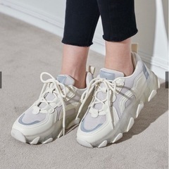 新品★ クリアソールダッドスニーカーの画像