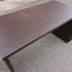 ニトリ ワークデスク の画像