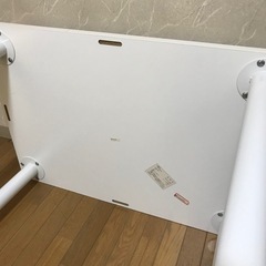 【決まりました】テーブル　移動式　机　ディスク　白　椅子つきの画像