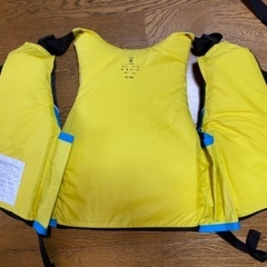 ライフジャケット　2個　[バラ売り可]の画像