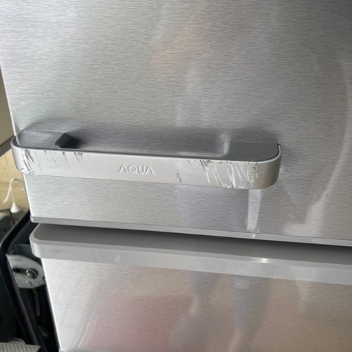 【訳あり】AQUA 4ドア　冷凍冷蔵庫　355L 傷、凹みあり