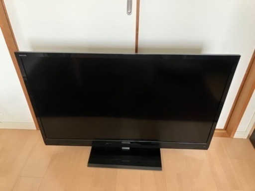 東芝　REGZA 46A リモコン付き