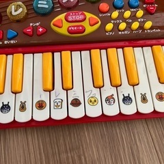 アンパンマン　ピアノの画像